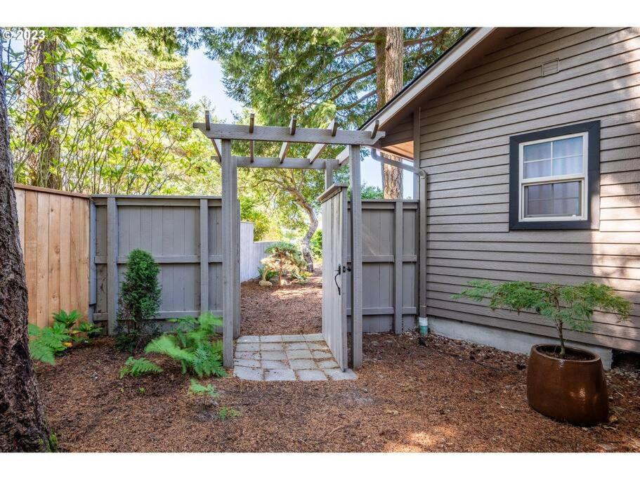 Comfy 4B/2B Home Near Dunes & Ocean! Pet Friendly! Florence Bagian luar foto